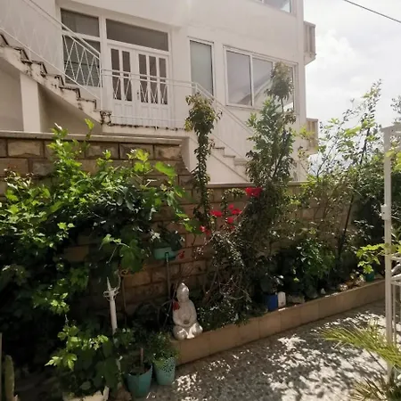 Privat Vukovarska 32 شقة