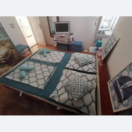 Privat Vukovarska 32 ماكارسكا
