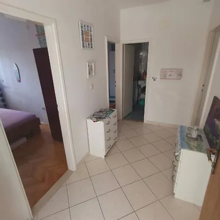 Privat Vukovarska 32 شقة